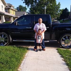 Meet your Posher, Luis